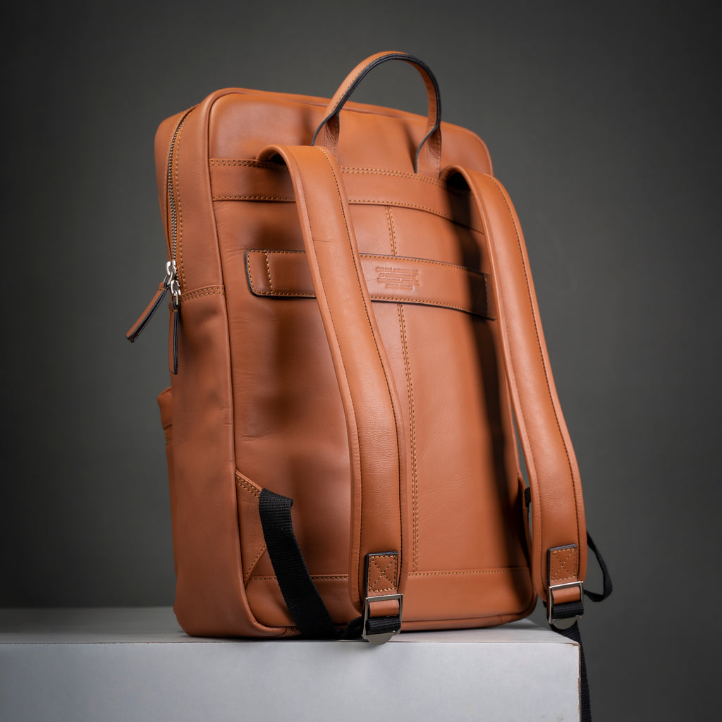 Slim Backpack